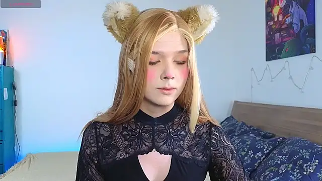  yourFoxy  online show from 19, 9, 2025