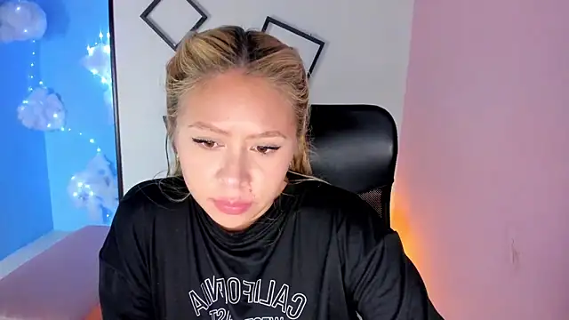 ConstansBlonde online show from 3, 10, 2025