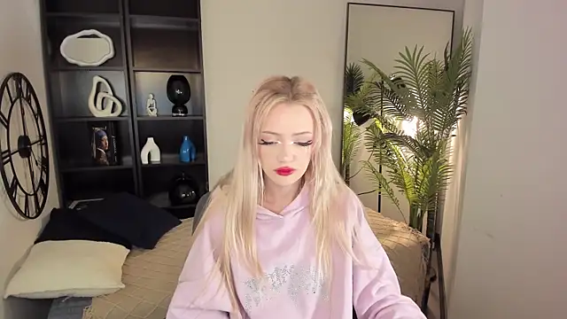 EmilyAir online show from 12, 10, 2025