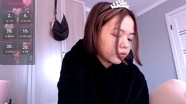 Snapshot of osaka_nia chatting on 27, 2, 2025 osaka nia online show from 27, 2, 2025