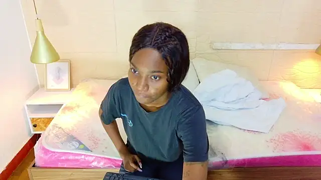 Chocolatte bar online show from 24, 3, 2026