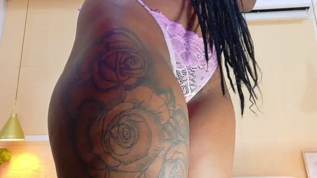 Chocolatte bar online show from 25, 2, 2025