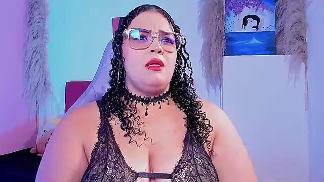 juli 2tyes online show from 7, 2, 2026