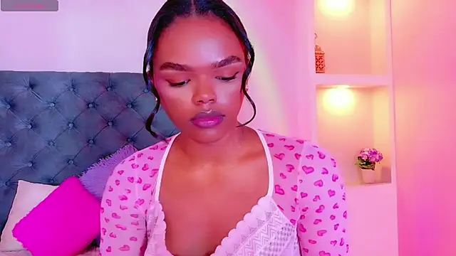 CamiEstrada online show from 11, 1, 2026