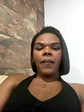 CamiEstrada online show from 1, 10, 2025