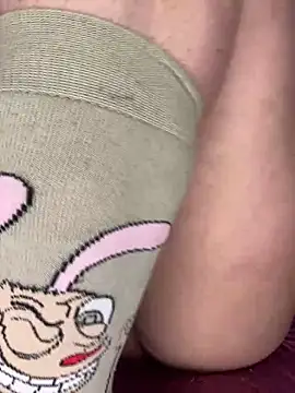 Mae Henao9 online show from 1, 2, 2025