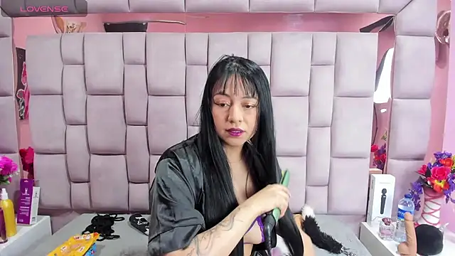 slut anal  online show from 17, 3, 2025