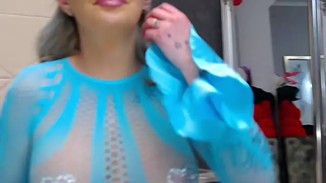 Snapshot of IssaSmith chatting on 24, 2, 2026 IssaSmith online show from 24, 2, 2026