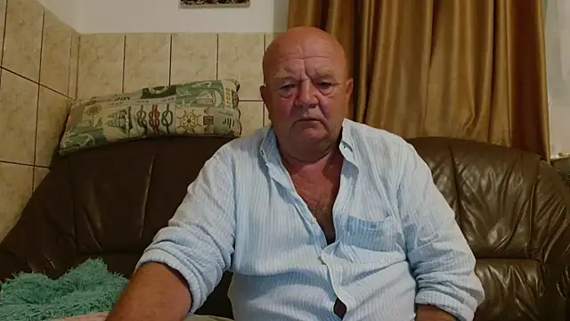 fullballs6 online show from 10, 9, 2025