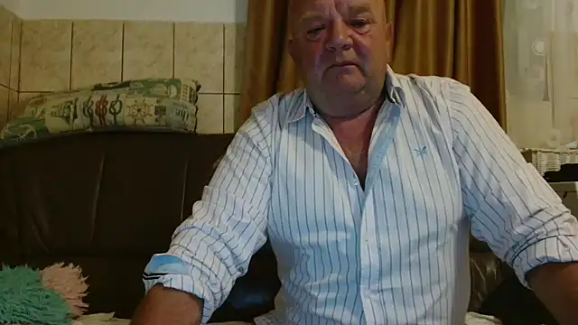 fullballs6 online show from 13, 9, 2025