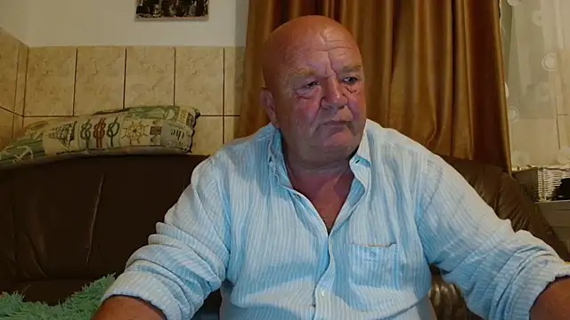 fullballs6 online show from 18, 9, 2025