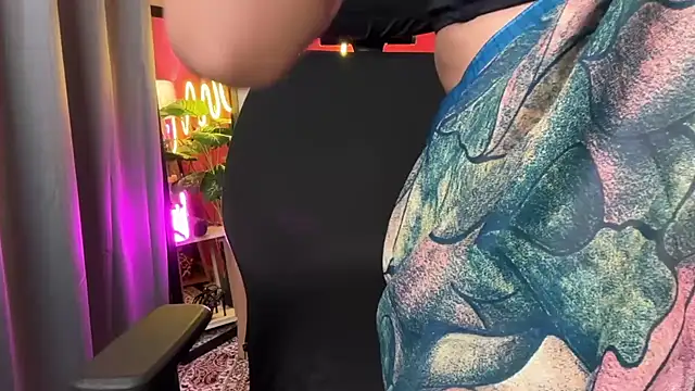 Snapshot of simrann_69 chatting on 22, 2, 2026 simrann 69 online show from 22, 2, 2026