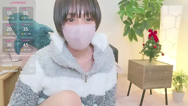 Snapshot of cohaku_329 chatting on 10, 12, 2024 cohaku 329 online show from 10, 12, 2024