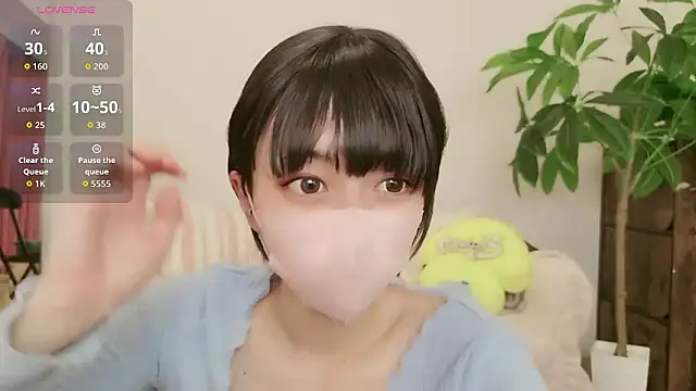 Snapshot of cohaku_329 chatting on 5, 10, 2025 cohaku 329 online show from 5, 10, 2025