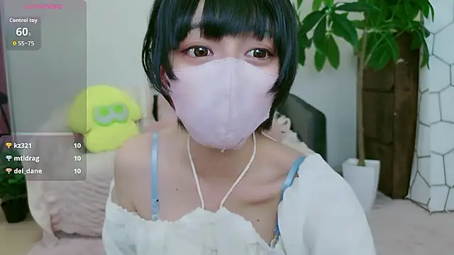 Snapshot of cohaku_329 chatting on 14, 9, 2025 cohaku 329 online show from 14, 9, 2025