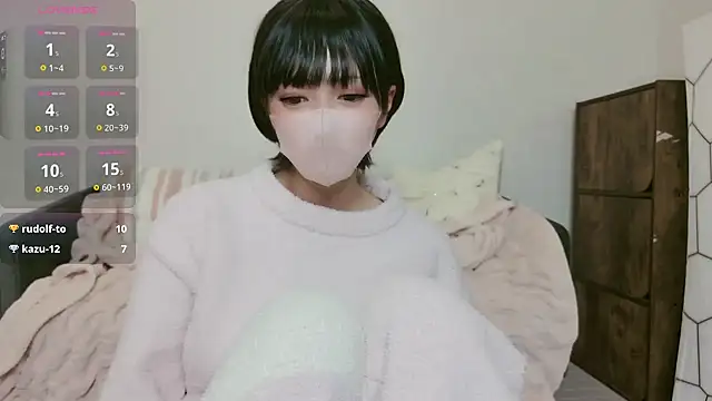 Snapshot of cohaku_329 chatting on 21, 12, 2025 cohaku 329 online show from 21, 12, 2025