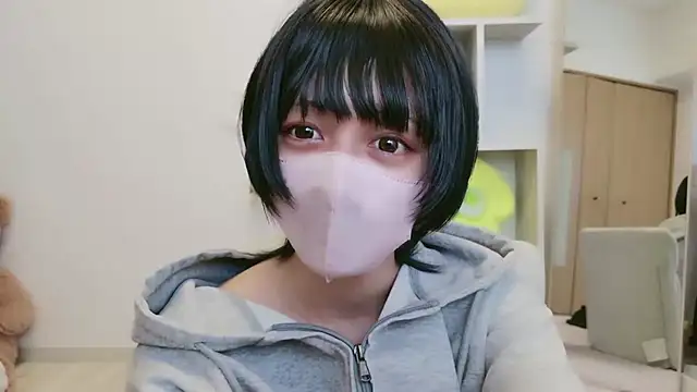 Snapshot of cohaku_329 chatting on 12, 9, 2025 cohaku 329 online show from 12, 9, 2025