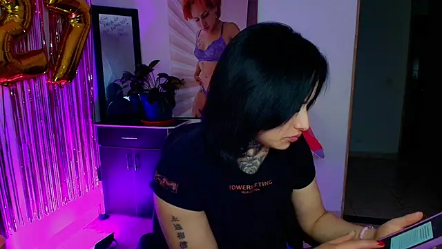 TinnaDawsom online show from 10, 9, 2025