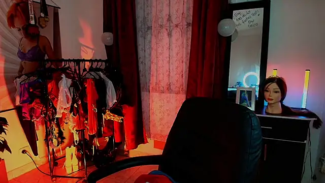 TinnaDawsom online show from 28, 11, 2025