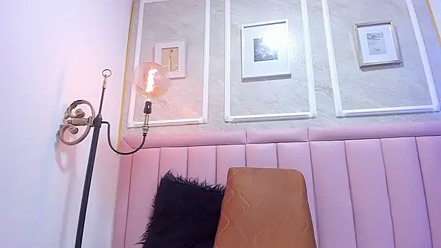 Ambber moon online show from 18, 11, 2025