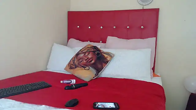 Foxybrownxx1 online show from 14, 2, 2026