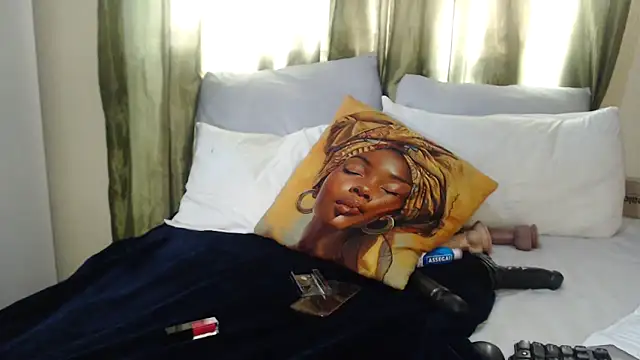 Foxybrownxx1 online show from 4, 11, 2025