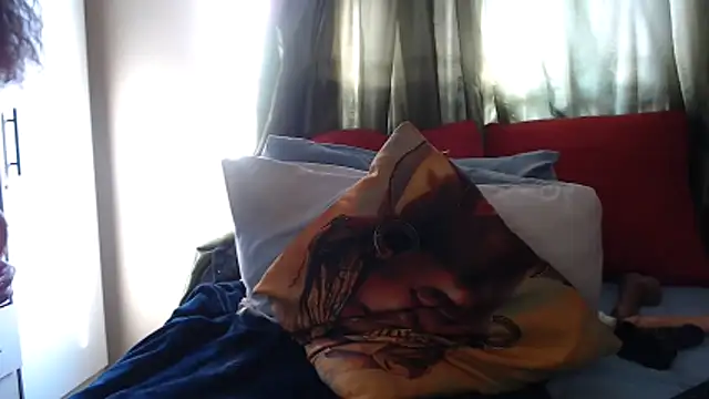 Snapshot of Foxybrownxx1 chatting on 19, 3, 2026 Foxybrownxx1 online show from 19, 3, 2026