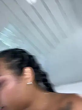 naomi h1 online show from 30, 4, 2026