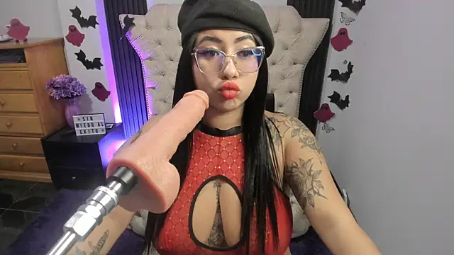 Sexy cristall  online show from 2, 11, 2025