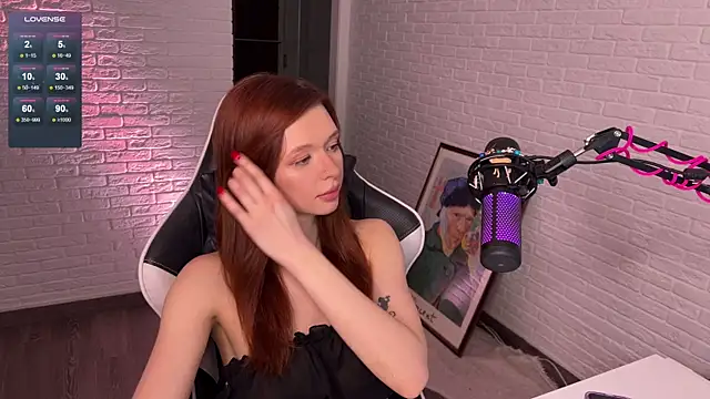 mirai meeow online show from 18, 1, 2025