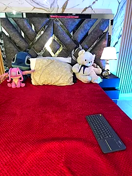 LylaLee111 online show from 11, 10, 2025