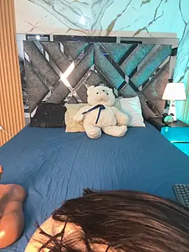 LylaLee111 online show from 3, 10, 2025