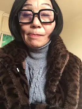 MaMa 1960 online show from 31, 12, 2024