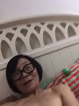 MaMa 1960 online show from 17, 12, 2024