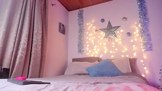 Valerysensitive online show from 4, 1, 2025