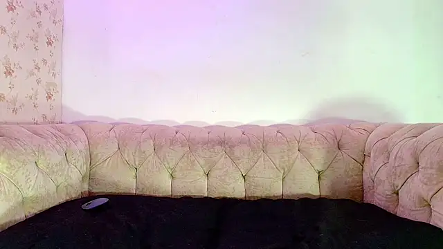 kira mz online show from 10, 10, 2025