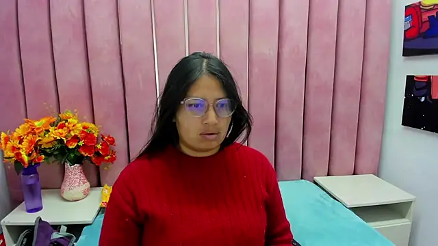 Snapshot of Miaa_Smiith_ chatting on 2, 10, 2025 Miaa Smiith online show from 2, 10, 2025