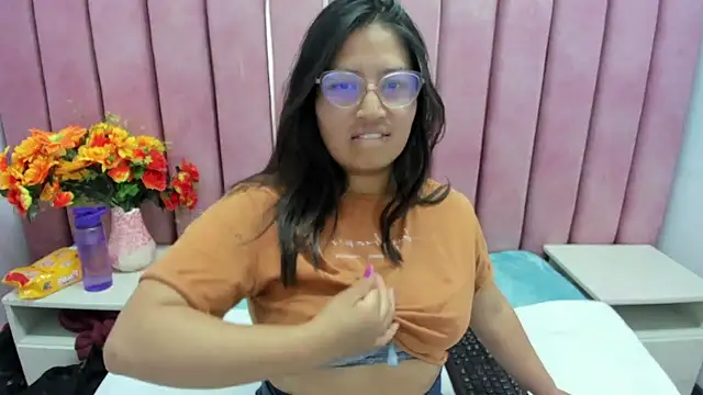 Snapshot of Miaa_Smiith_ chatting on 27, 9, 2025 Miaa Smiith online show from 27, 9, 2025