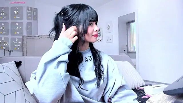 HannaKim online show from 20, 2, 2025