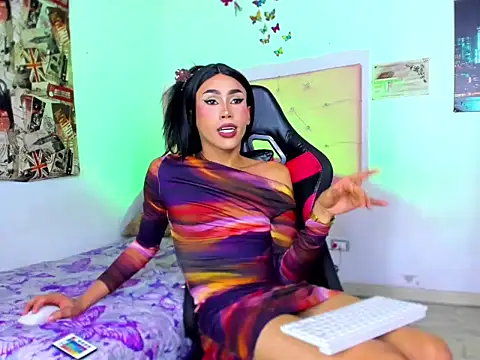 Ambarhilton online show from 19, 11, 2025