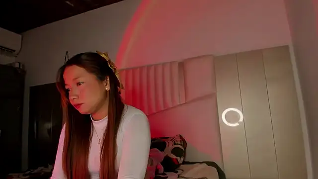 queen angelique online show from 25, 11, 2025