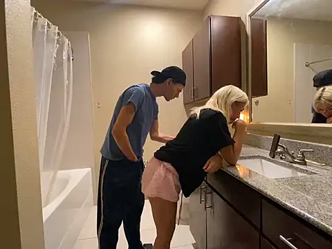 girlfriendmissy online show from 16, 2, 2025