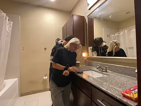 girlfriendmissy online show from 20, 2, 2025