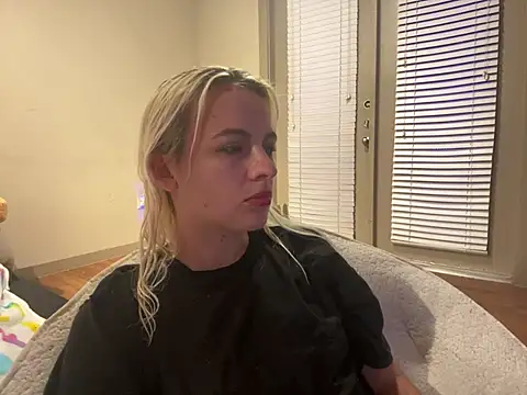 girlfriendmissy online show from 26, 2, 2025