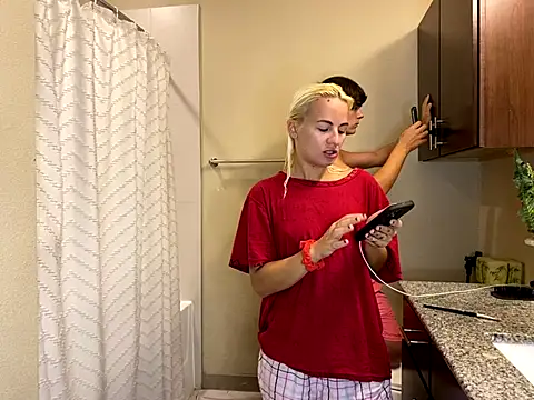 girlfriendmissy online show from 14, 10, 2025