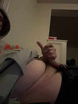 chicostick413 online show from 22, 2, 2025