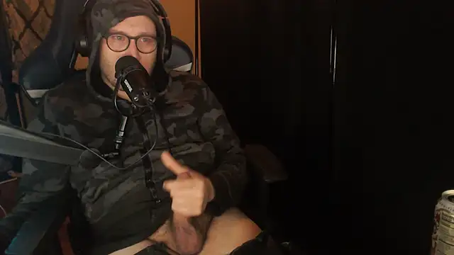 chicostick413 online show from 16, 3, 2026