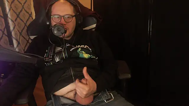 chicostick413 online show from 18, 2, 2026