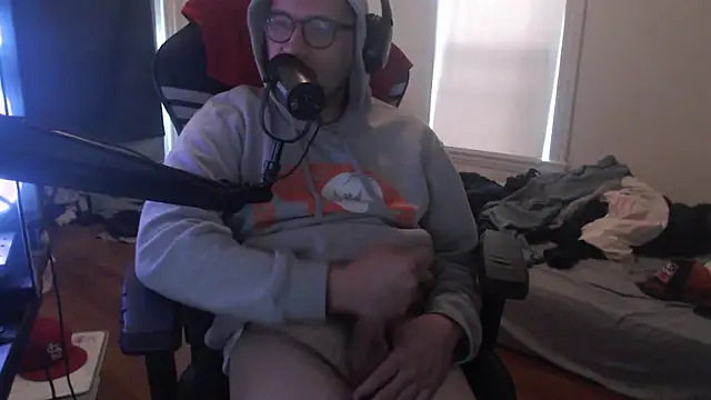 chicostick413 online show from 10, 10, 2025