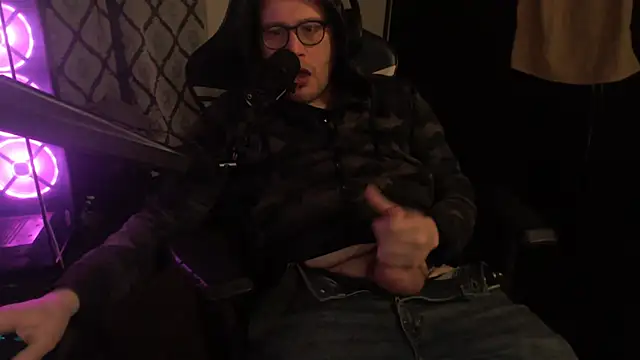 chicostick413 online show from 13, 2, 2026